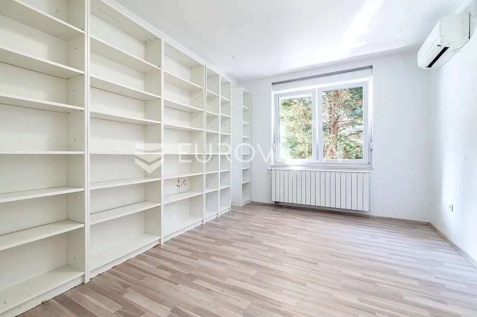 zagreb, centar, buconjićeva, četverosoban stan 226 m², terasa 2 parkirna mjesta - slika 5