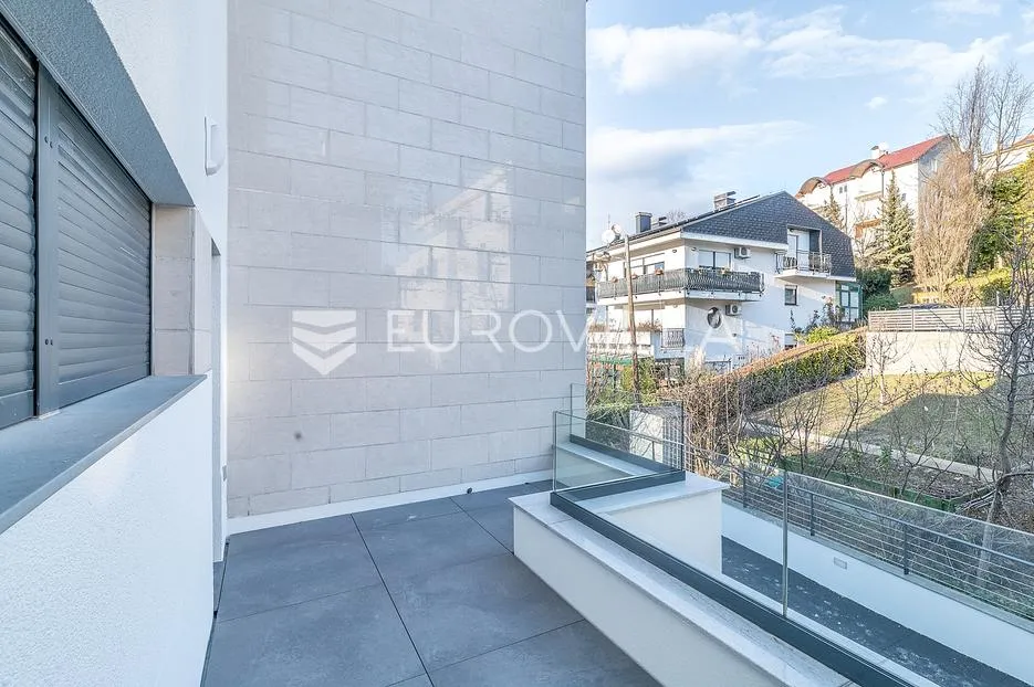zagreb, mlinovi, luksuzan četverosoban stan 152 m² u duplex kući s garažom - slika 14
