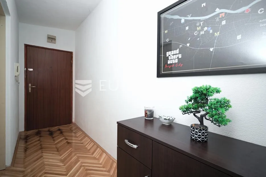 osijek, centar, dvosoban stan za prodaju na savršenoj lokaciji, površine 56,86 m² - slika 8