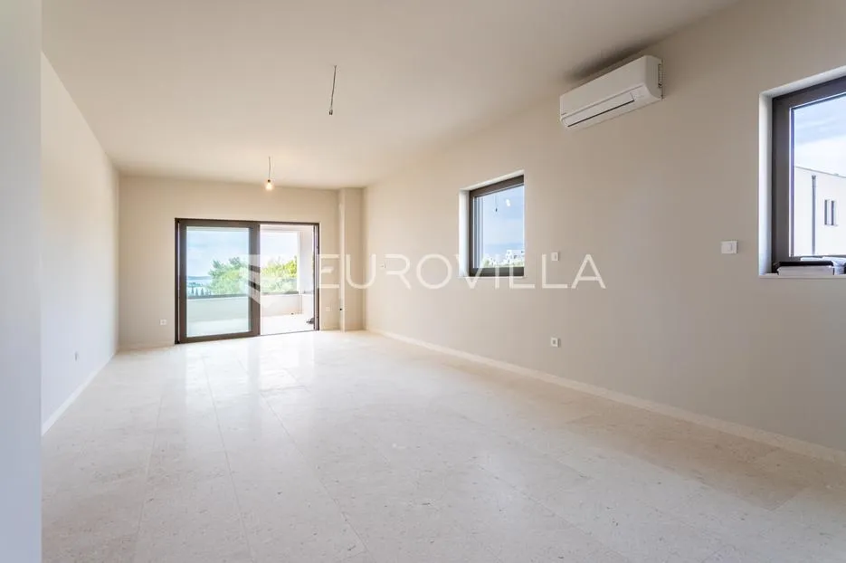 vodice, novogradnja, moderan dvosoban stan s pogledom na more, 450 m od mora, s4 - slika 2