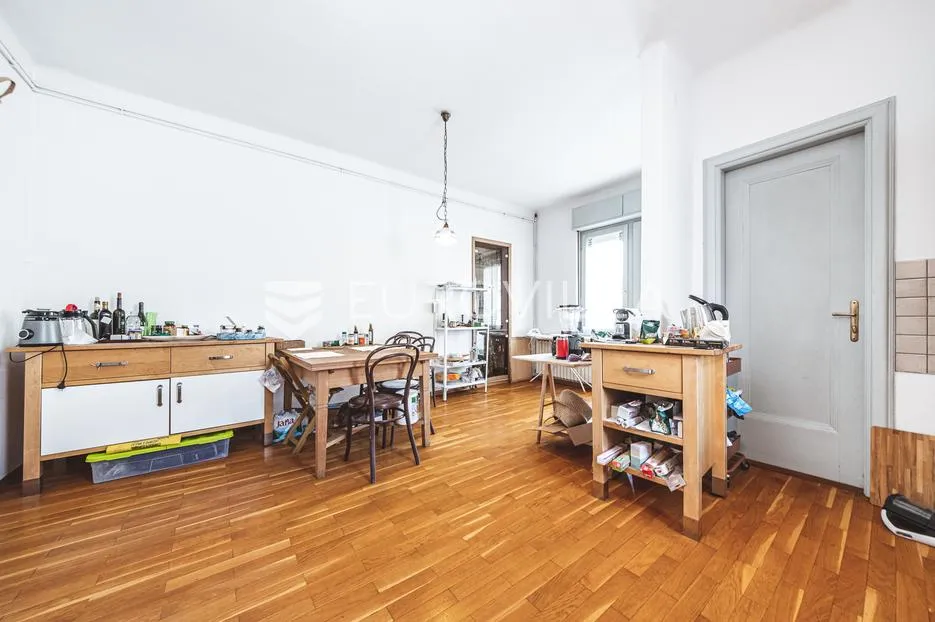 zagreb, centar, gundulićeva, prekrasan stan 144 m² u izvrsnoj zgradi s liftom - slika 11