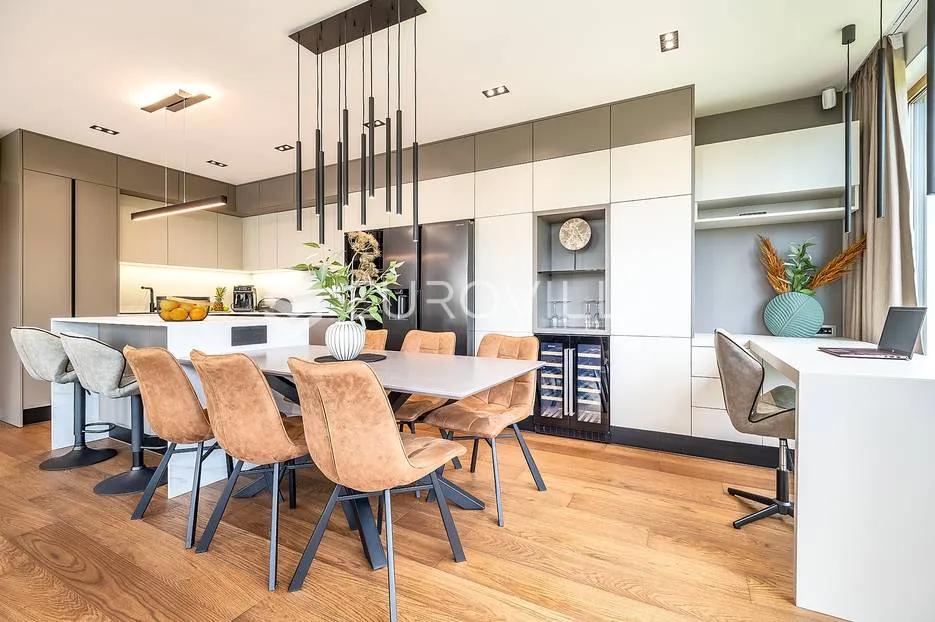 zagreb, jelenovac luksuzan četverosobni stan 180 m² sa vrtom 150 m² - slika 4