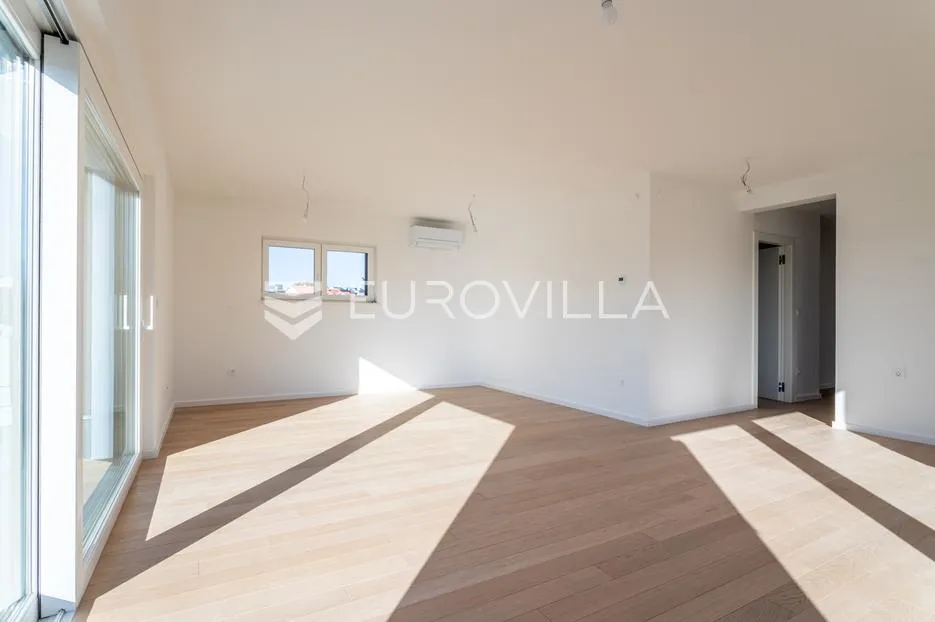 vodice, novogradnja, penthouse s krovnom terasom i pogledom na more, 137,93 m² - slika 3