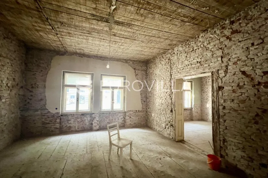 vlaška ulica, peterosoban stan 164.25 m² podrum 100 m² - slika 2