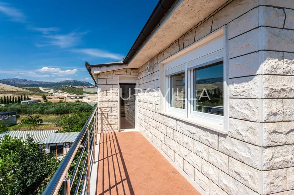 split, kamen, samostojeća kuća ukupne bruto površine 492 m² - slika 4