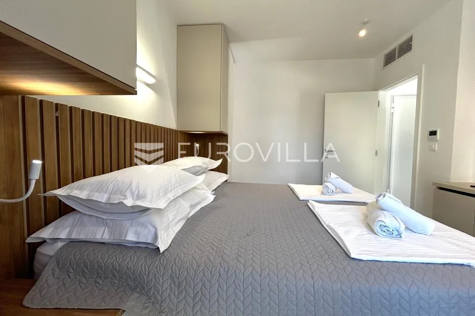 hvar, apartmanska vila sa pet uređenih apartmana - slika 40
