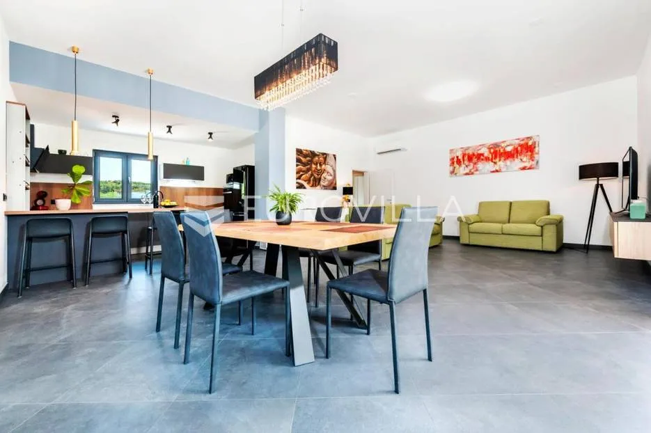 istra, rovinj, prekrasna moderna nova villa 139 m² sa bazenom - slika 10