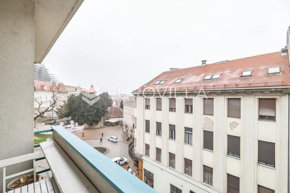 zagreb, centar, trosoban stan 85 m² - slika 8