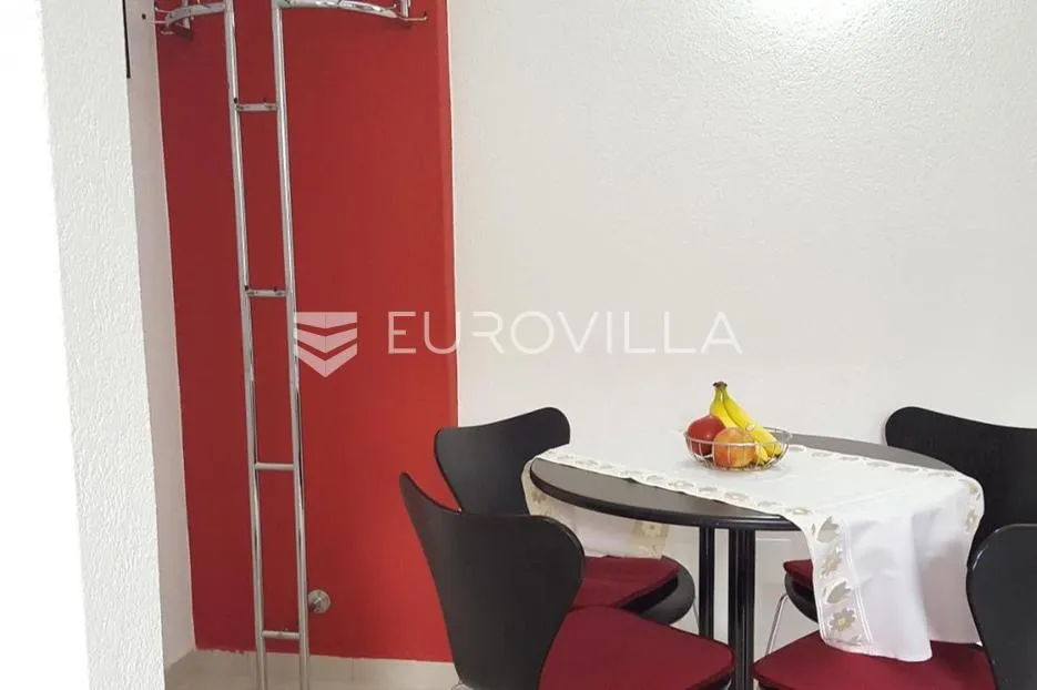istra, medulin, banjole kvalitetna samostojeća kuća sa 6 stanova nkp 360 m2 u blizini mora - slika 28