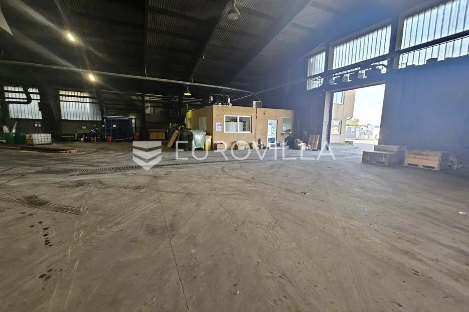 osijek, industrijska zona, poslovni kompleks 6000 m2 - slika 4