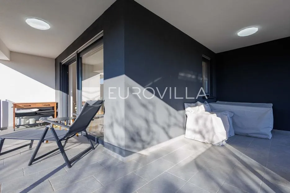 istra, medulin, trosoban stan u modernoj, novoj stanogradnji 94 m², prvi kat - slika 21