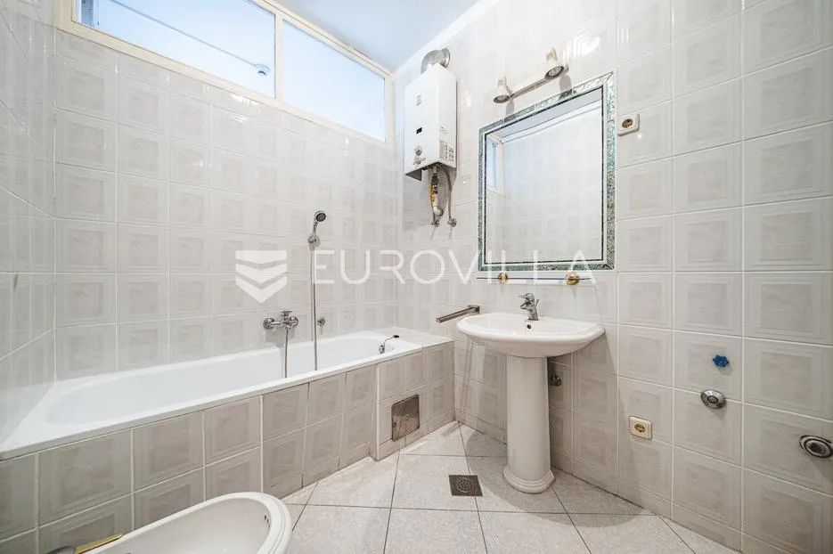 zagreb, centar, prostran troiposoban stan/ ured 103 m² na prestižnoj lokaciji - slika 8