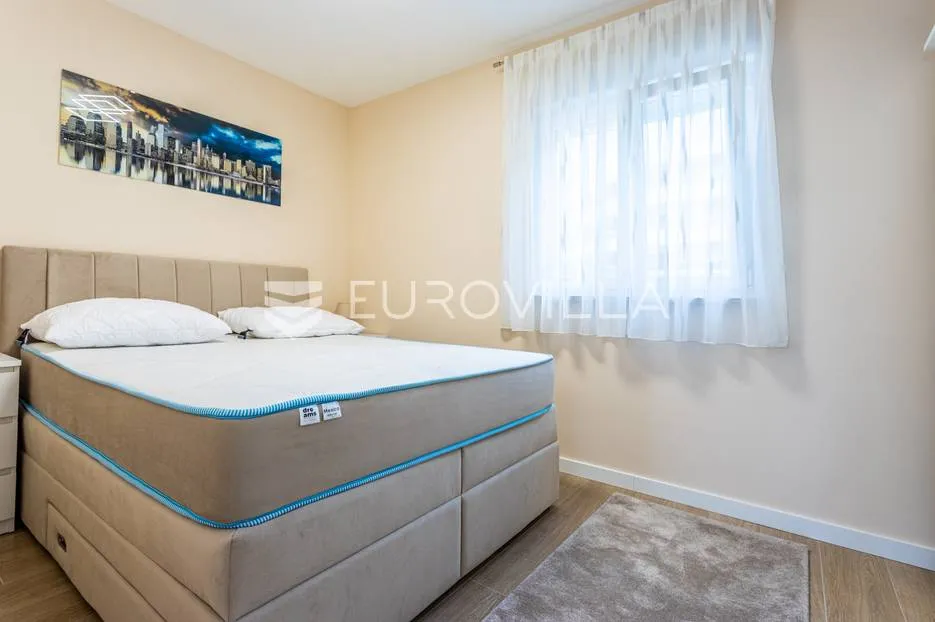makarska, uređen namješten stan 64,3 m² u novogradnji s pogledom na more - slika 6