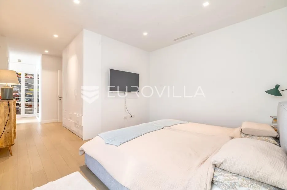 šalata, novogradnja, luksuzan četverosoban stan s vrtom, wellness, apartman - slika 9