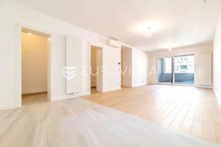 Zagreb, Heinzelova, poslovno/stambeni prostor 127 m²