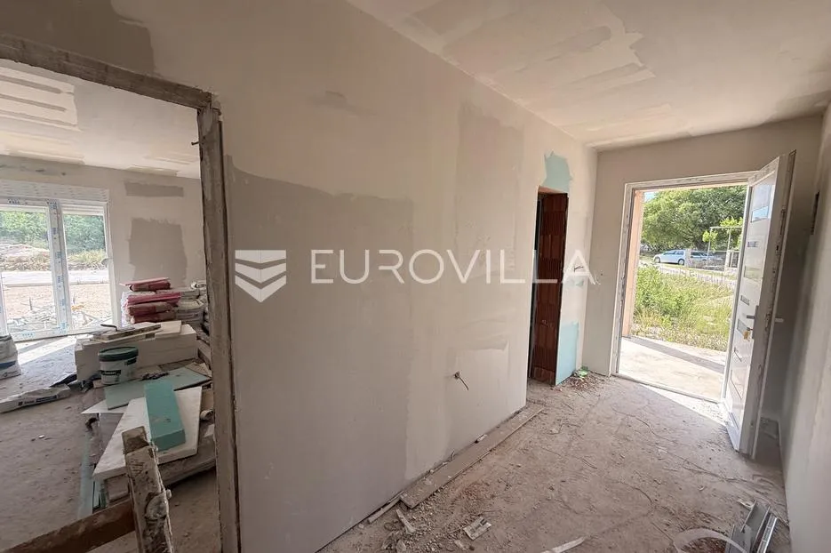 zadar, pridraga, moderna obiteljska kuća roh, bau s velikim potencijalom - slika 15