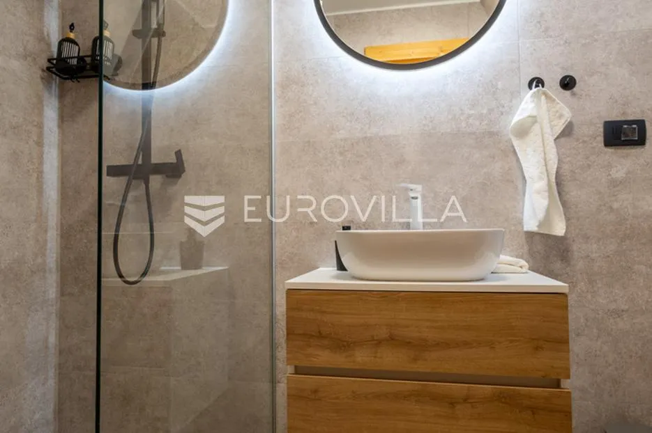 delnice, ekskluzivna villa s bazenom, površine 298 m² - slika 20