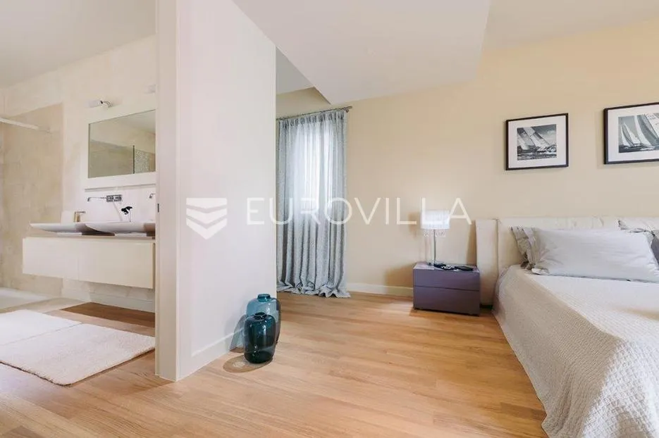 istra, vabriga: luksuzna nova vila s bazenom, pogledom na more i smart home sustavom - slika 8