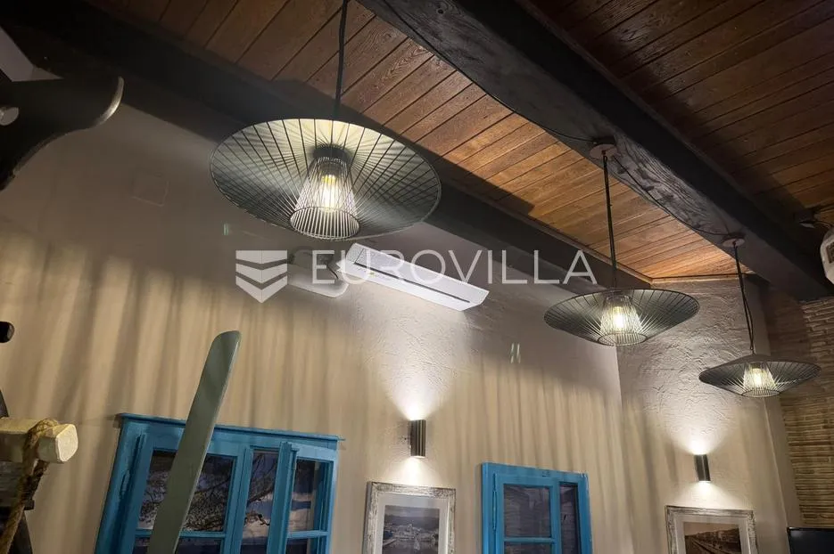 crikvenica, najam restorana s terasom u centru, uređen, terasa, pogled na more - slika 16