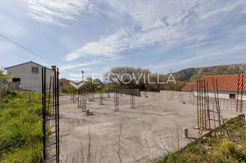 crikvenica, grižane, građevinsko zemljište od 574 m² za započetom gradnjom - slika 14