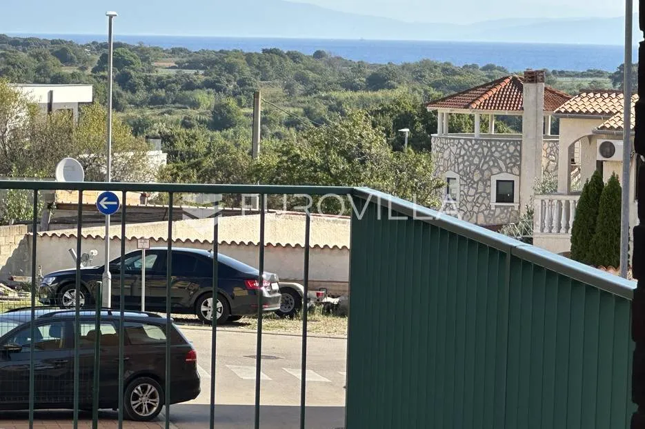 ližnjan, moderna kuća zadnja u nizu 175 m² s uređenim vrtom, bazenom i pogledom more - slika 15