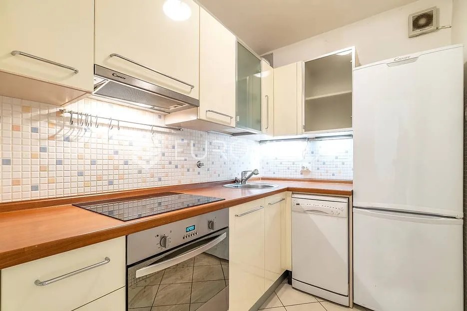 zagreb, medveščak, radićevo šetalište prekrasan trosoban stan 90 m² - slika 5