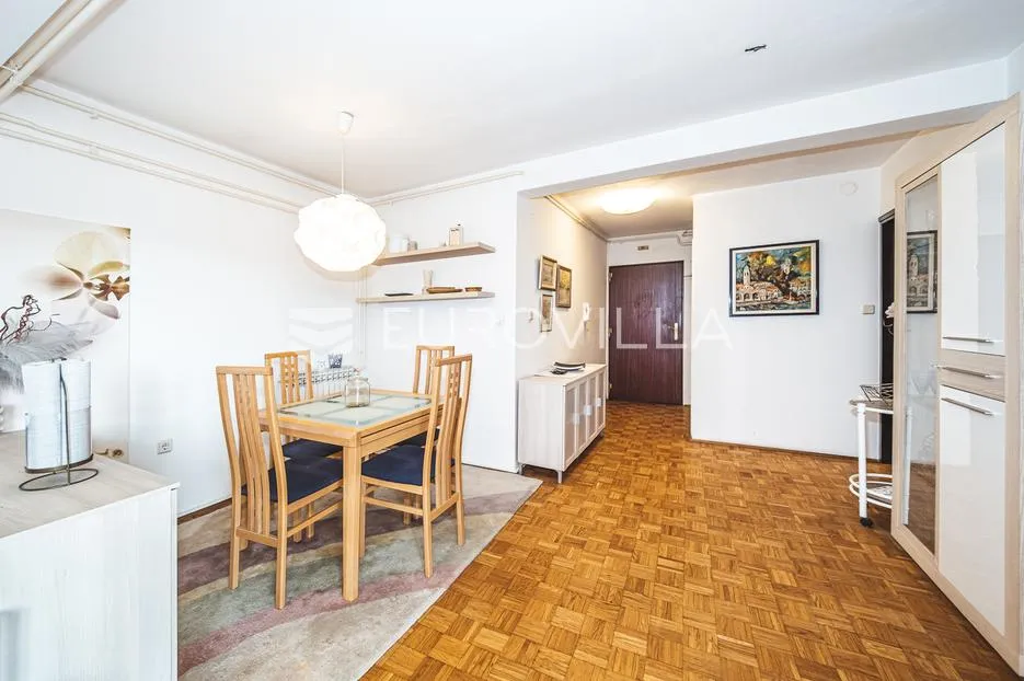 zagreb, trešnjevka, trosoban stan s loggiom 72 m² - slika 5