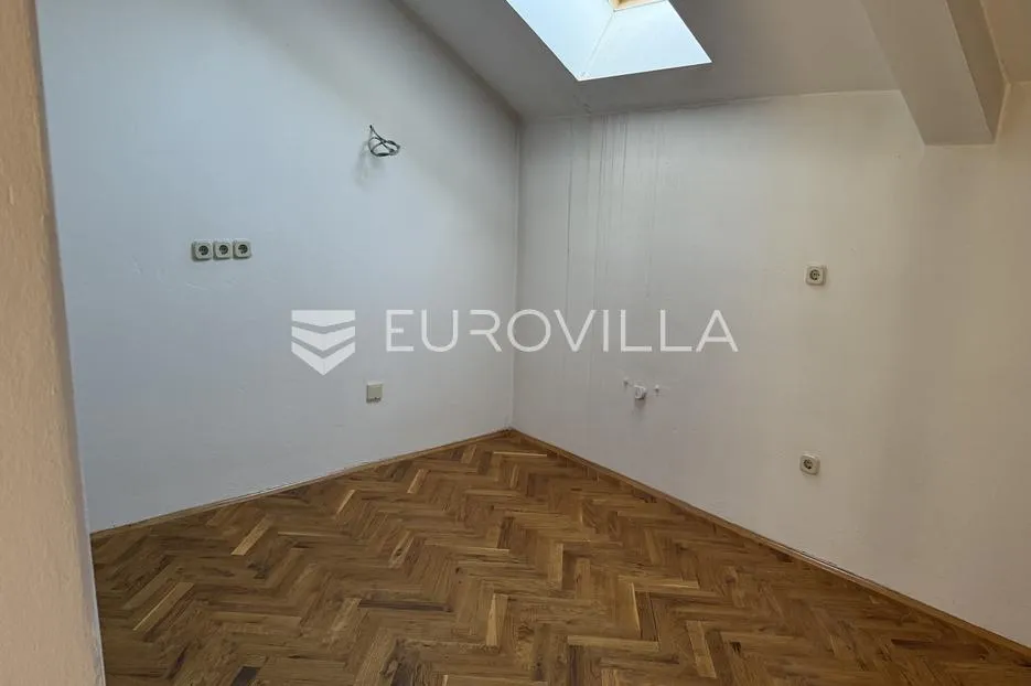 vinkovci, lenije, poslovno, stambena zgrada 700 m² - slika 17