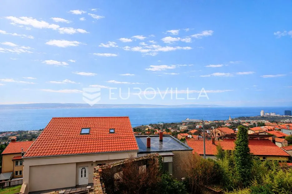 Kostrena, Glavani, peterosobni stan površine 125 m², pogled - Glavani, Kostrena
