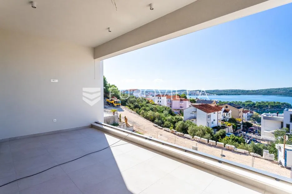 trogir, čiovo, ekskluzivan penthouse s privatnim bazenom - slika 10