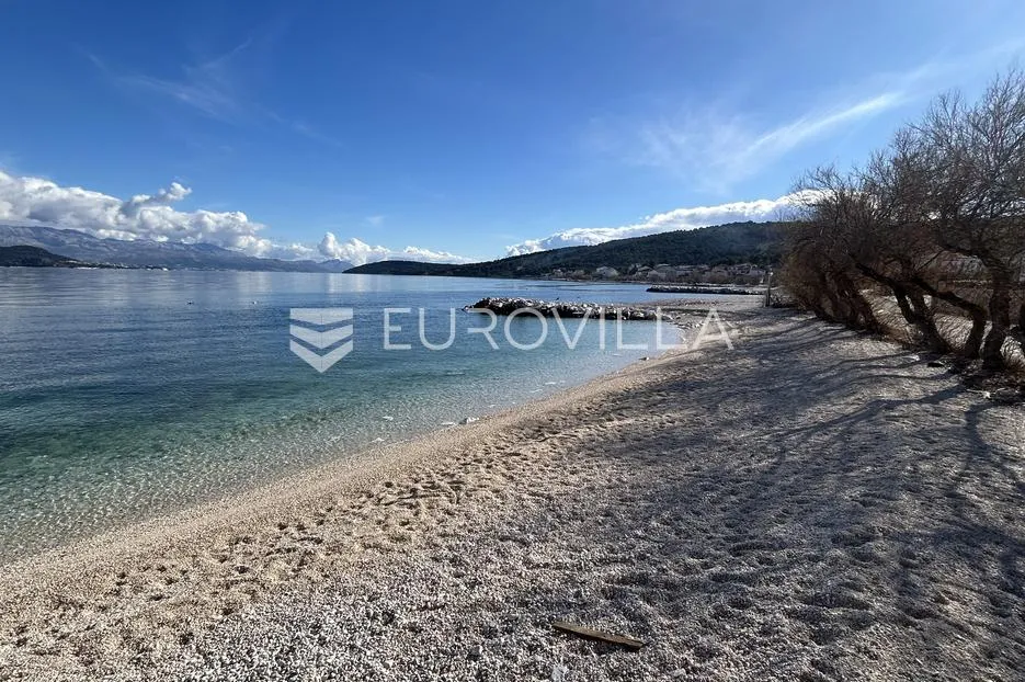 trogir, slatine, drugi red do mora, dvosoban stan na drugom katu površine 59 m², s10 - slika 21