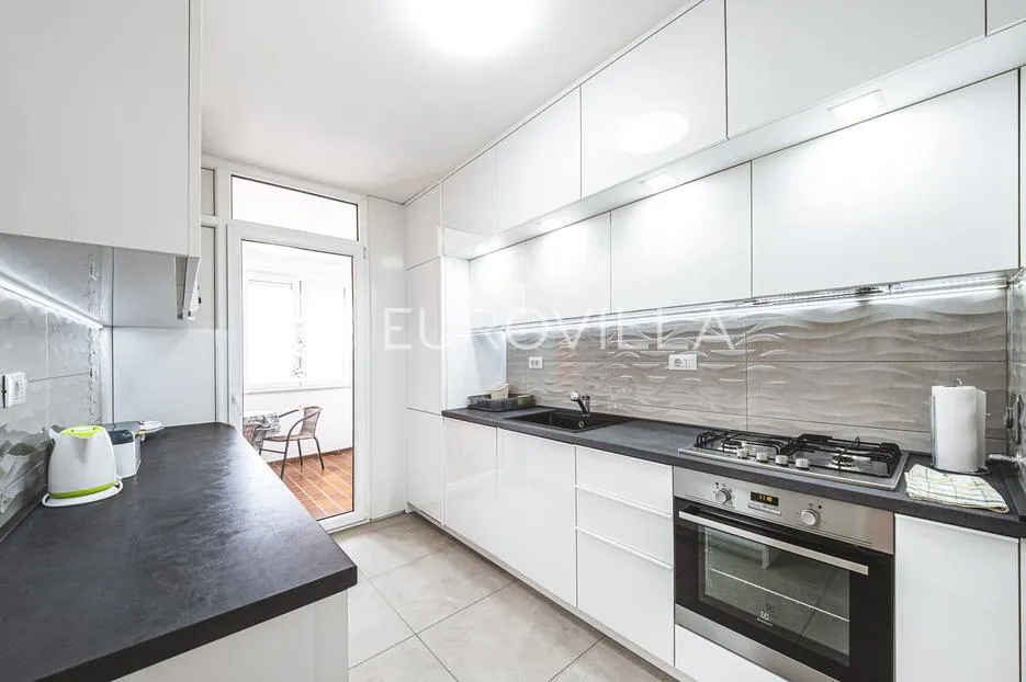 zagreb, cvjetno naselje, trosoban stan 77 m² - slika 6