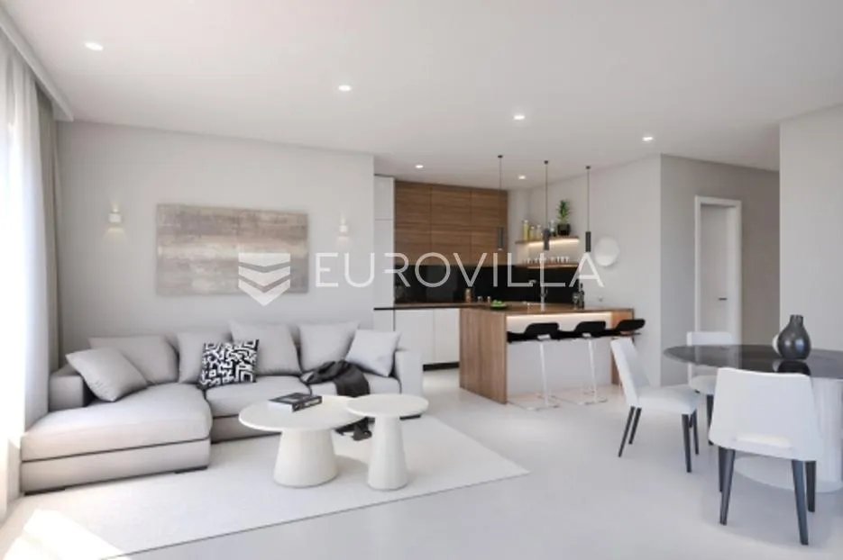 kaštel stari, trosoban stan 101 m²,velika terasa, zgrada s lifrom i garažom - slika 11