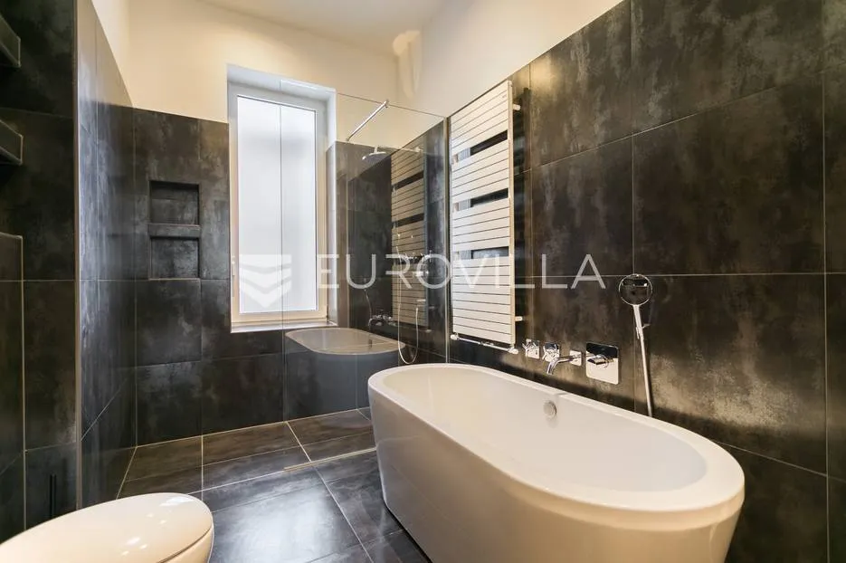 zagreb, tomislavov trg, luksuzno uređen peterosoban stan 181 m² - slika 14