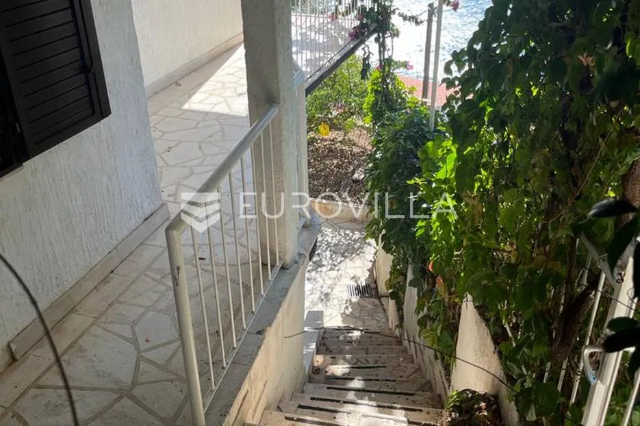 stanići, kuća u neposrednoj blizini mora - slika 15