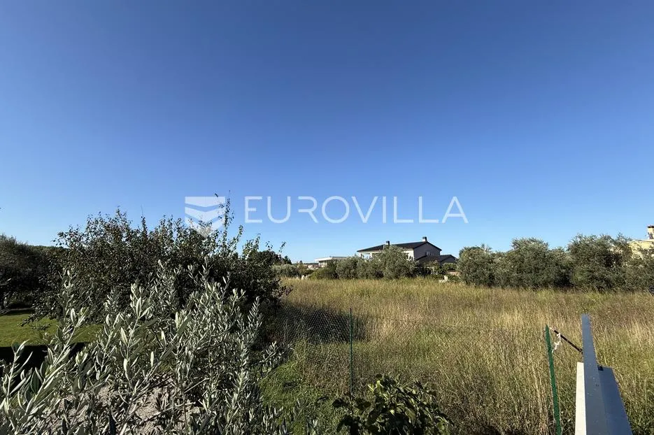 istra, pomer - građevinsko zemljište na izoliranoj lokaciji na 200 m od mora, 952 m2 - slika 3