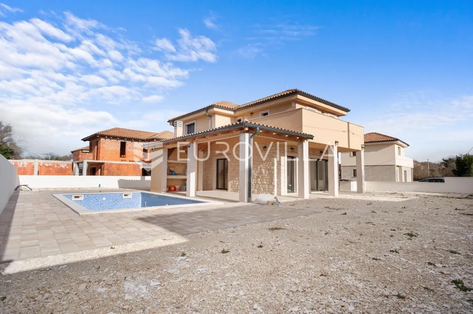 ISTRA, Svetvinčenat, Cukrići, vila 155 m², terasa s ljetnom kuhinjom, bazen, 2 parkirna mjesta - Cukrići, Svetvinčenat