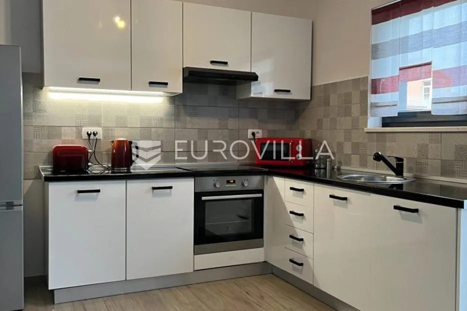 istra, pula, moderna samostojeća vila s pogledom u zelenilo, mirna oaza - slika 7