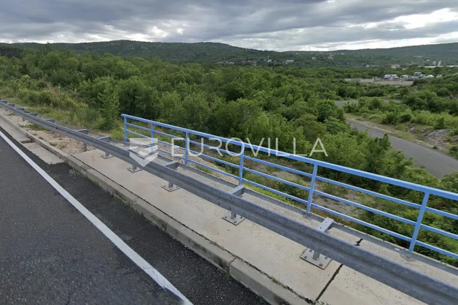 Zagvozd, građevinsko zemljište M2 zona, 4.573 m²