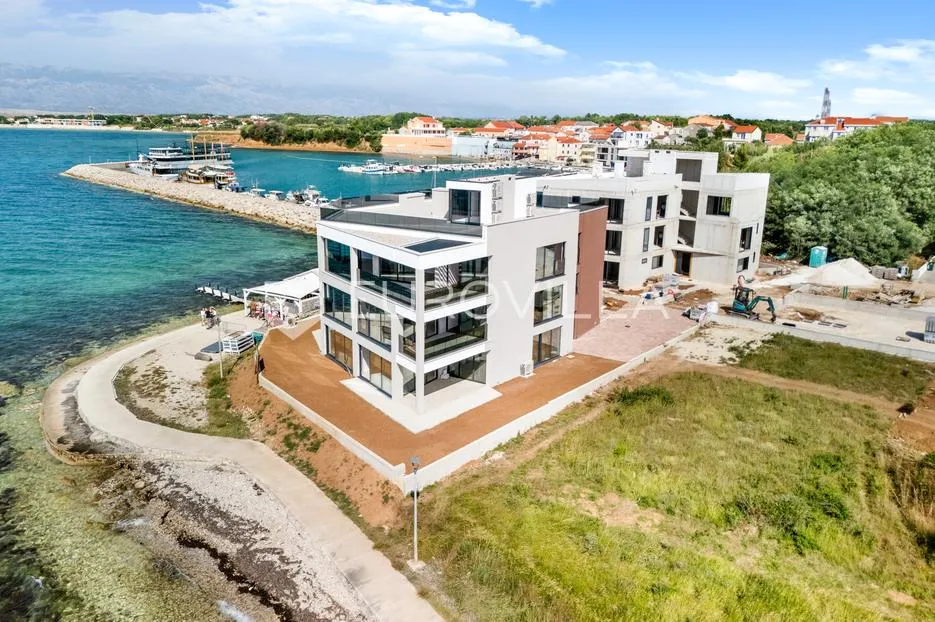 zadar, privlaka, luksuzni dvosoban stan 1. red do mora, 92,80 m² - slika 15