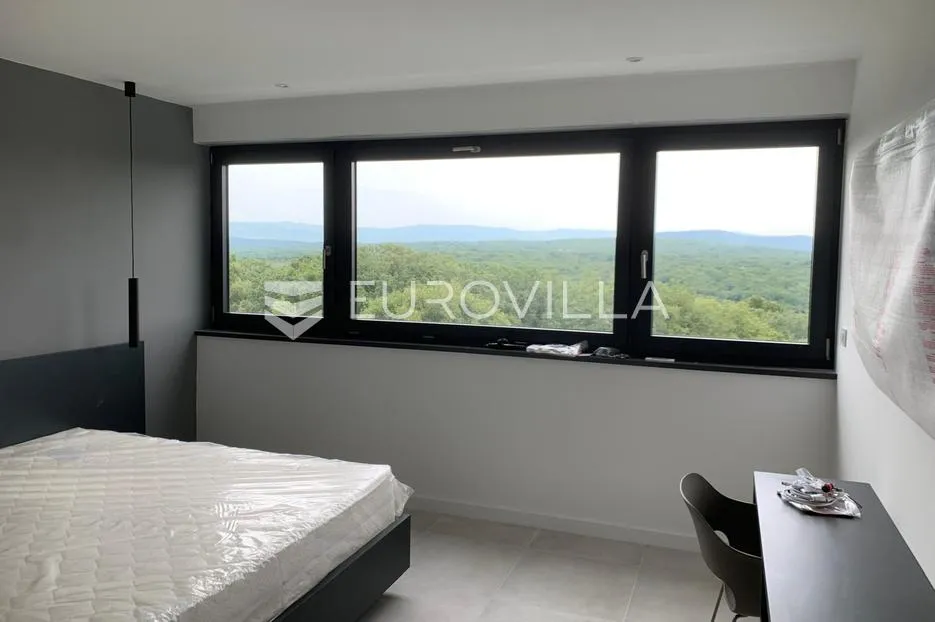 krk, luksuzna vila od 260m2 na parceli od 885m2 - slika 27