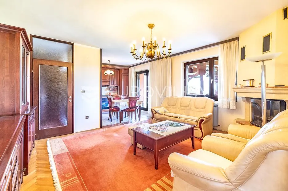 zagreb, lučko, odlična kuća 400 m² na zemljištu od 1740 m² - slika 8