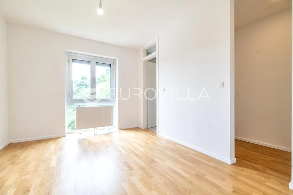 zagreb, gračani, novogradnja, dvoetažan peterosoban stan 159,44 m² s vrtom - slika 4