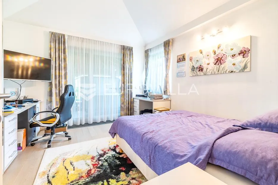 novi zagreb, čehi, moderna kuća 240 m² na zemljištu od 3100 m² - slika 13