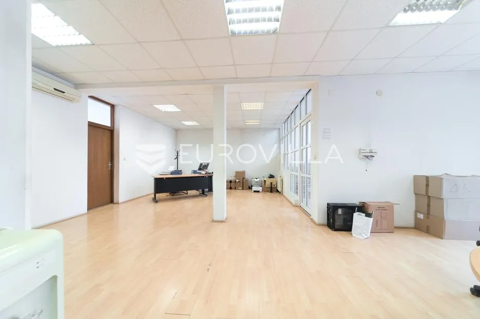 osijek, retfala, poslovna zgrada površine 359 m² - slika 4