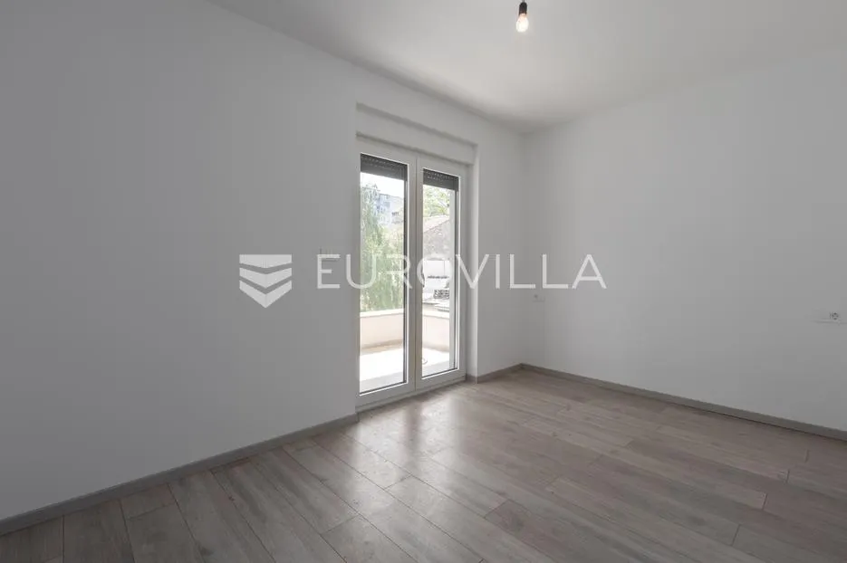 istra, pula, centar grada, novogradnja - slika 11