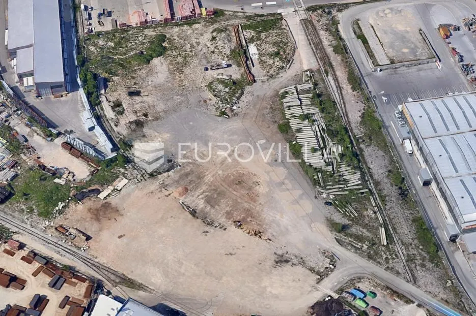 Bakar, Kukuljanovo, 23.772 m² zemljišta za gospodarsku poslovnu djelatnost