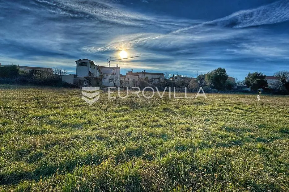 Istra, Poreč okolica- građevinsko zemljište s pogledom na more - Bačva, Višnjan