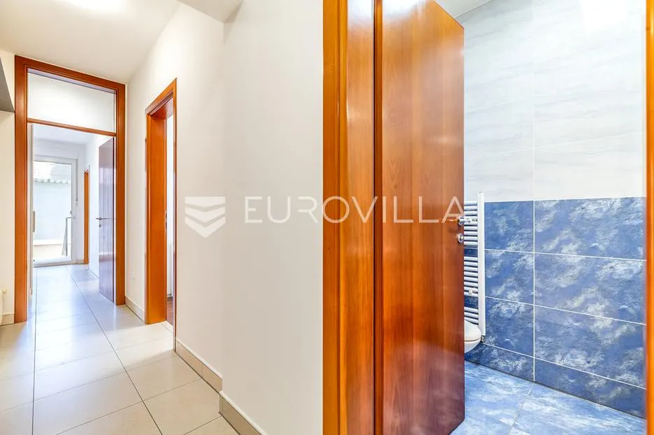 zagreb, jarun, četverosoban stan s privatnim vrtom, nadomak jarunskog jezera, 87 m², pet friendly - slika 2