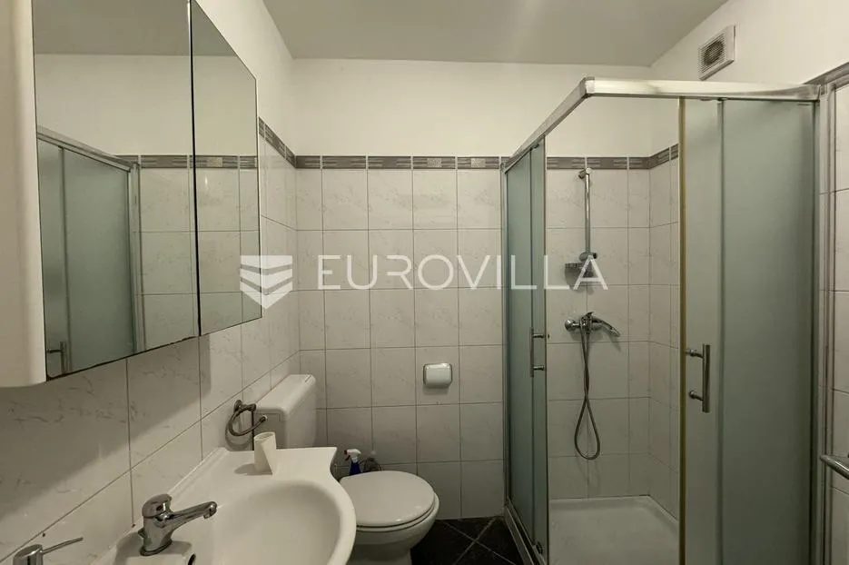 istra, pješčana uvala, stan u prizemlju sa vrtom, 300 m od mora - slika 10